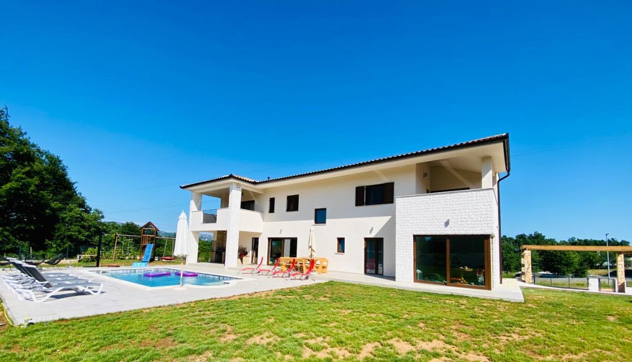 Villa Fluggi Near Labin Santalezi ภายนอก รูปภาพ