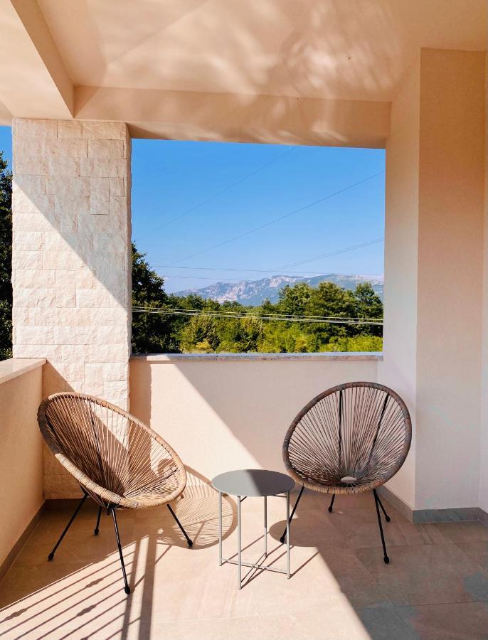 Villa Fluggi Near Labin Santalezi ภายนอก รูปภาพ